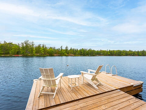 5760 Kahshe Lake, Gravenhurst