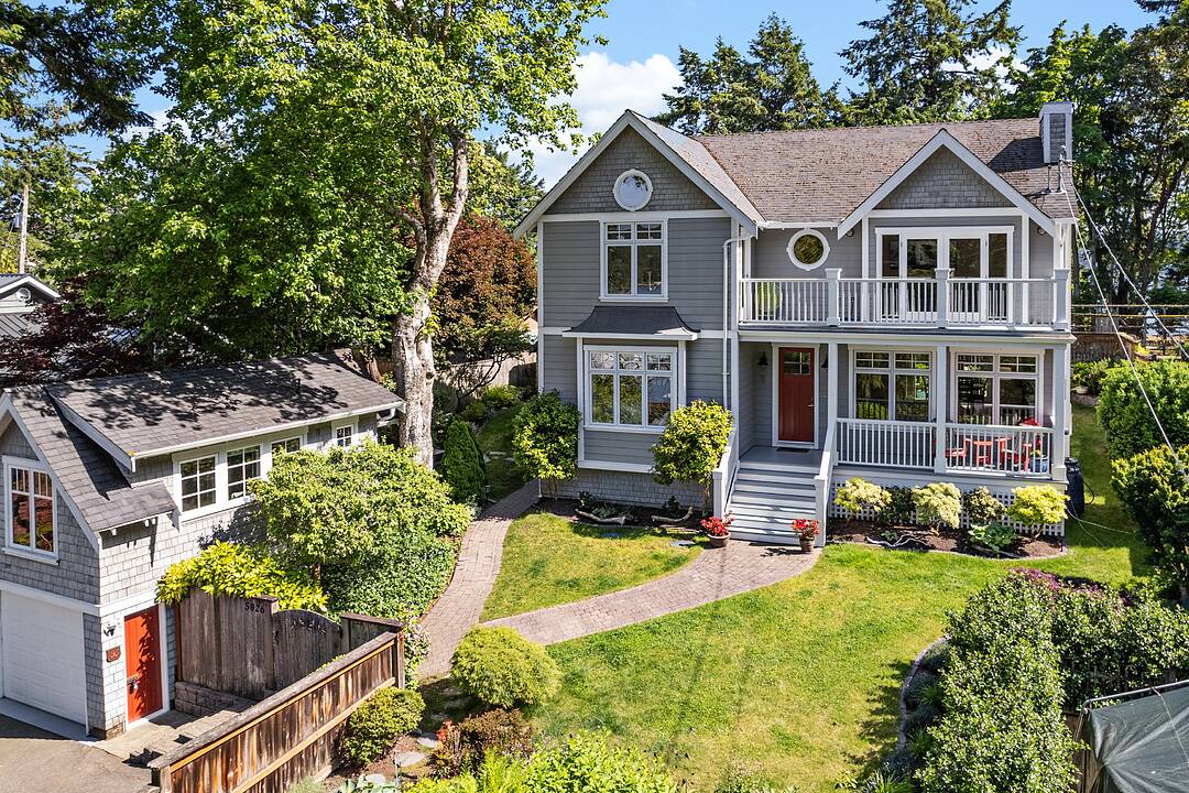 5026 Genoa Bay Road, Duncan, British Columbia