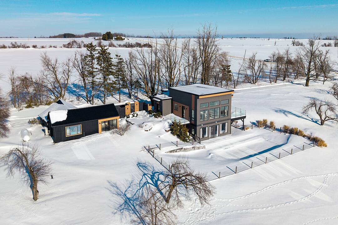 2566 Concession 5 S, Clearview, Ontario