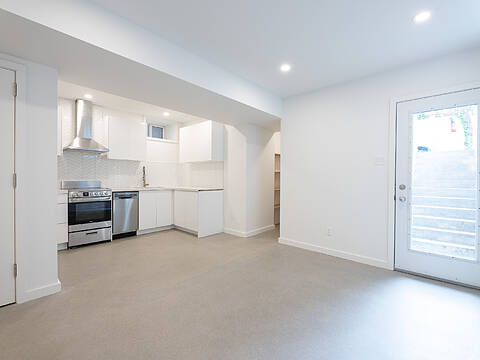 301 Euclid Ave #Lower, Toronto