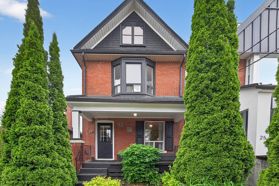 23 Morland Rd, Toronto, Ontario