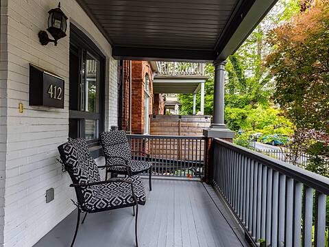 412 Wellesley St E, Toronto