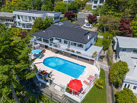 2920 Hammond Bay Road, Nanaimo