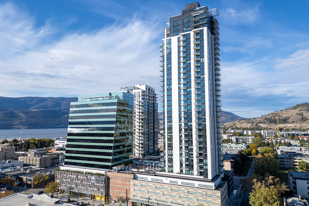 2910-1488 Bertram Street, Kelowna, British Columbia