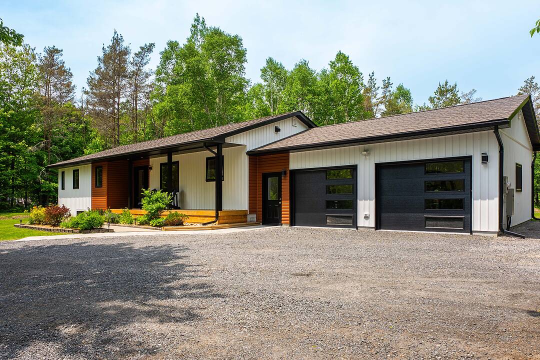 348 Fowlers Rd, Huntsville, Ontario