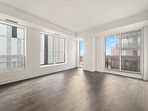 2460 Old Bronte Rd #418, Oakville