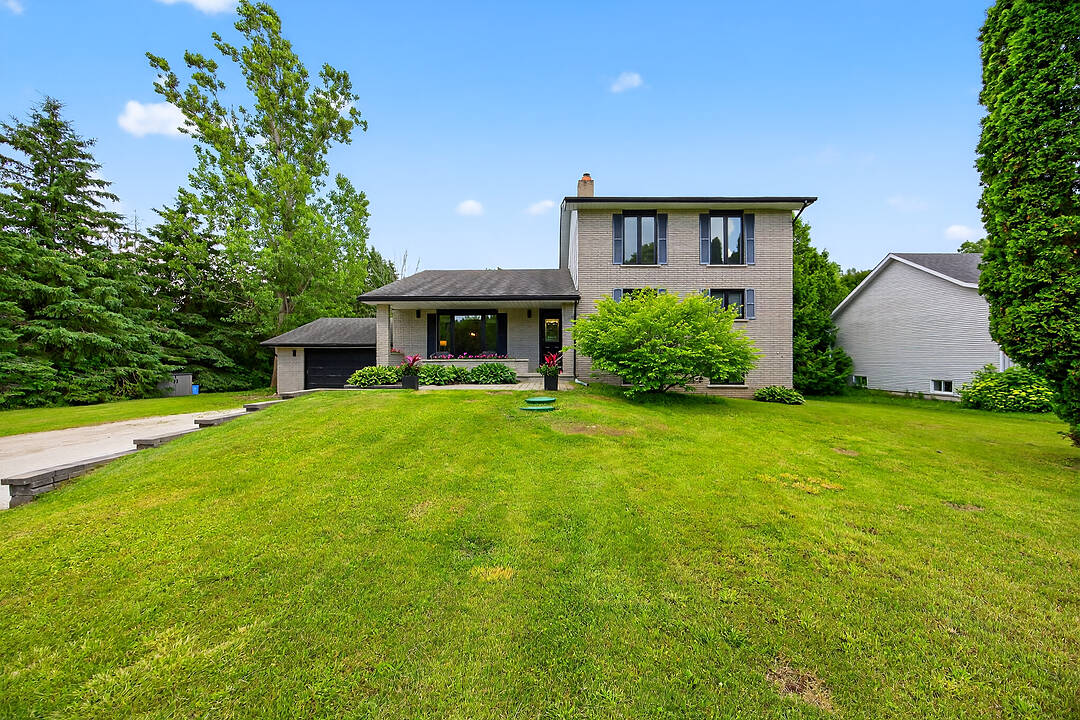 79 Caroline Street W, Creemore, Ontario