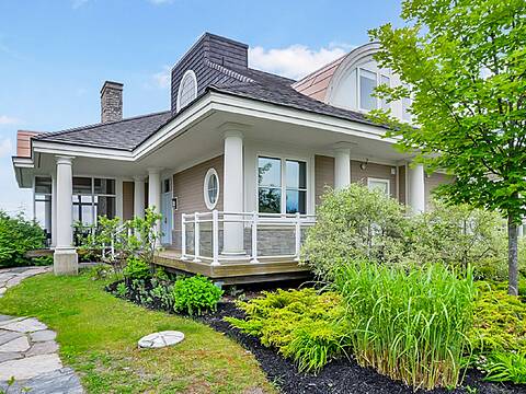 1869 Muskoka Road 118 W., Unit #T202, Muskoka Lakes