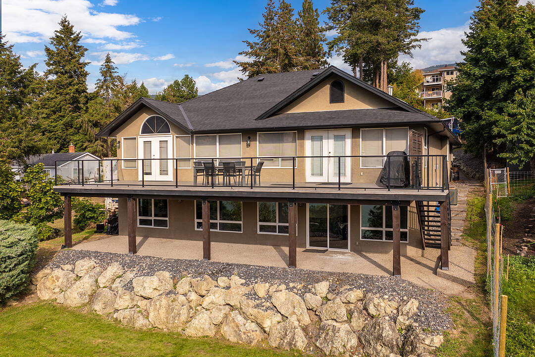 14876 Oyama Road, Oyama, British Columbia