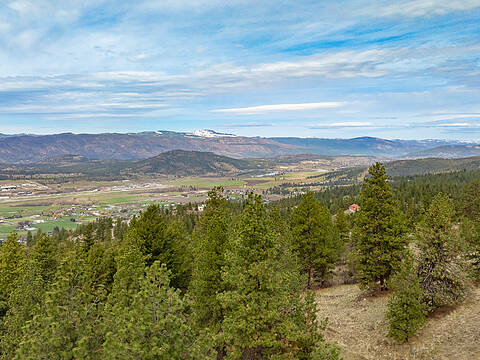 5601 Twin Creek Place, Kelowna