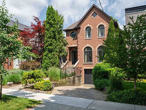 112 Sherwood Ave, Toronto