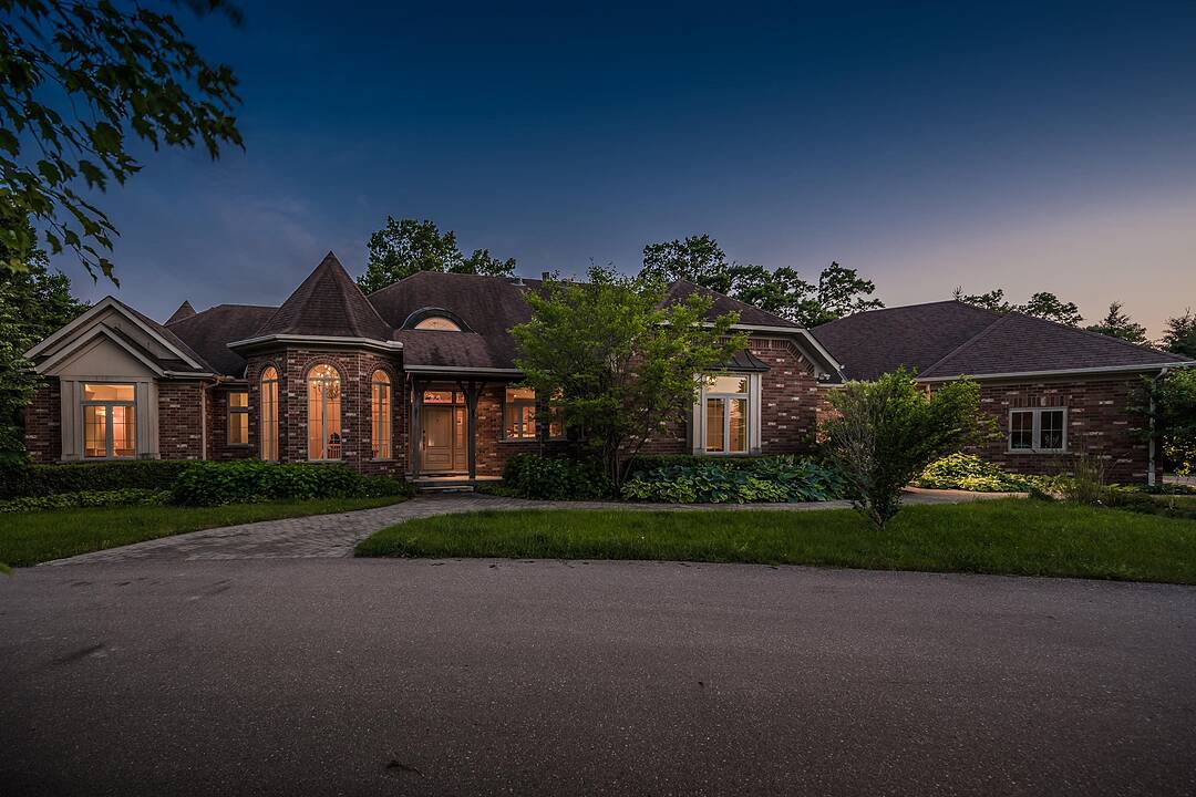 1492 Maple Bend Road, Breslau, Ontario