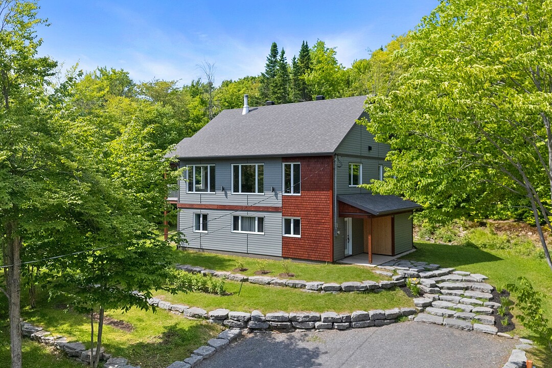16 Rue du Centre, Sainte-Brigitte-de-Laval, Québec