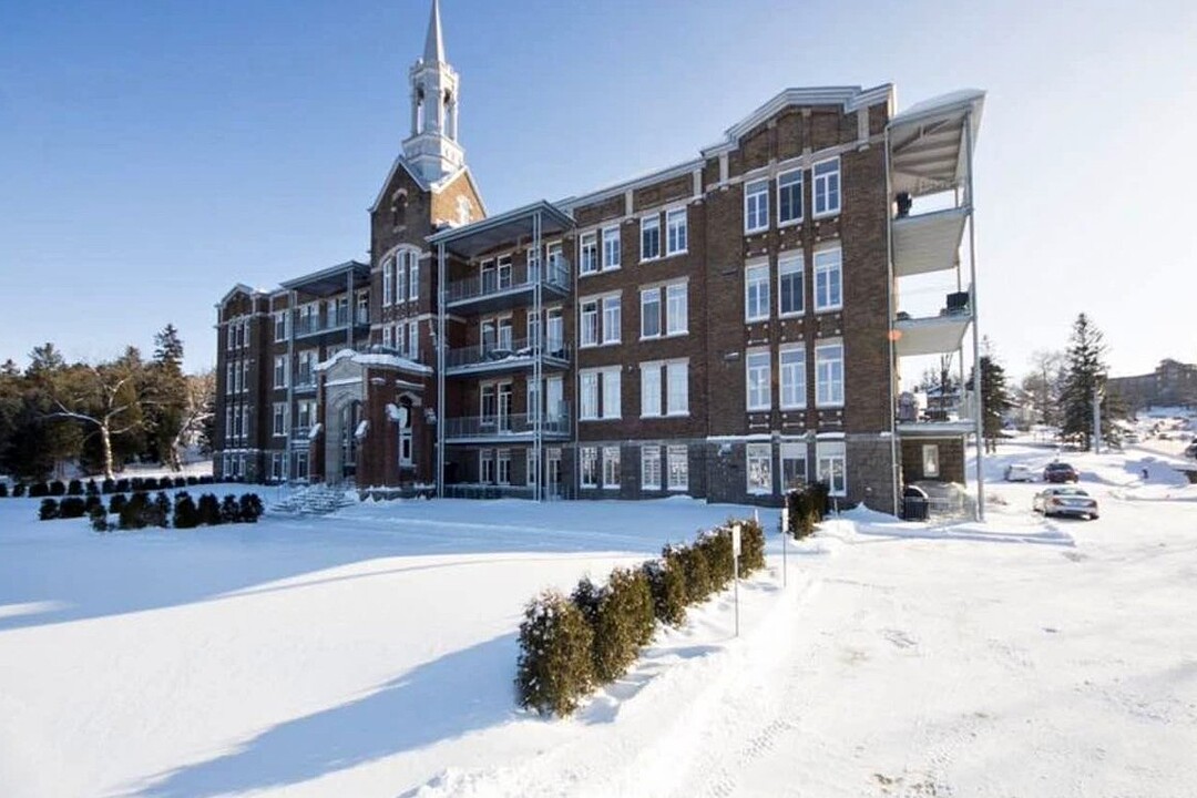 225 Rue du Séminaire, Chicoutimi, Québec