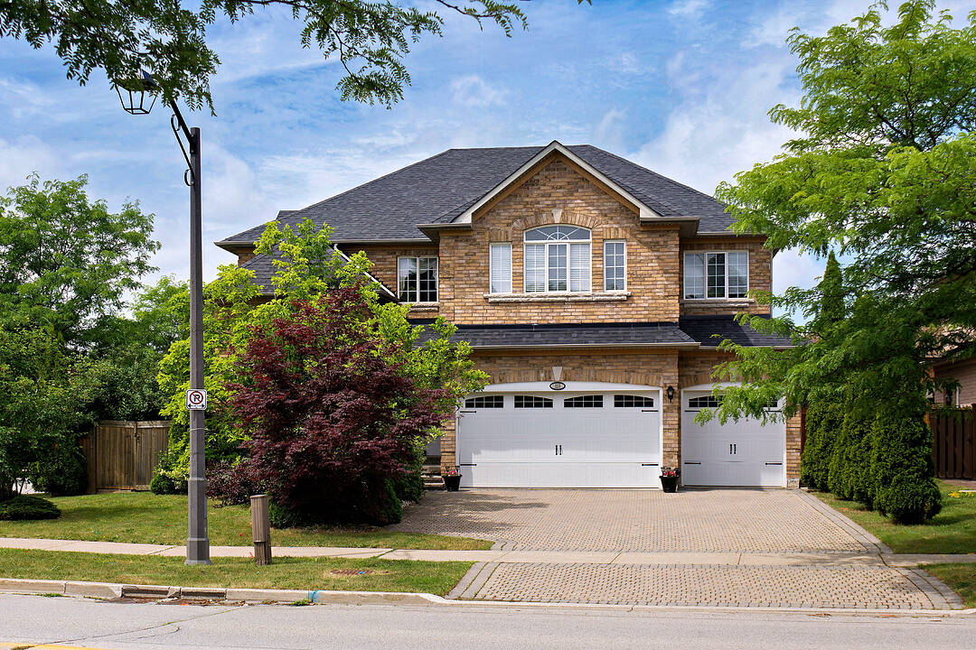 110 Velmar Dr, Vaughan, Ontario