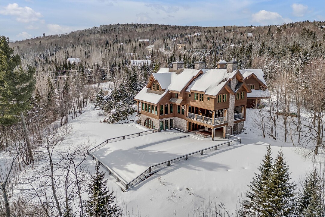 45 Ch. de la Vieille-Rivière, Petite-Rivière-Saint-François, Québec