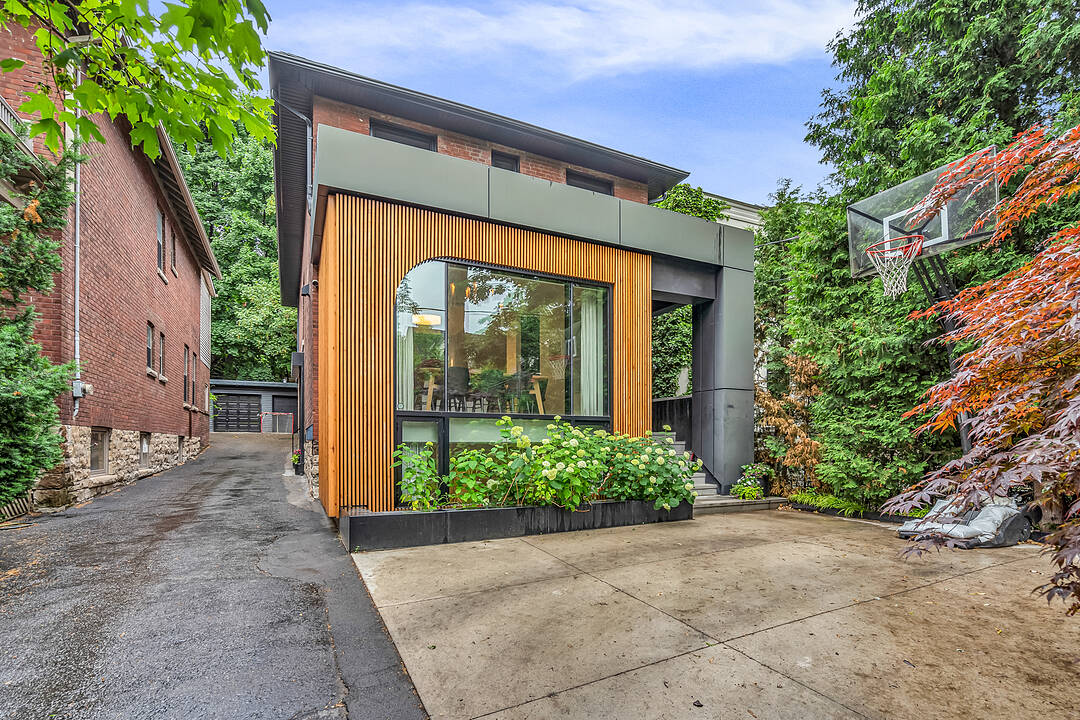 94 Walker Ave, Toronto, Ontario
