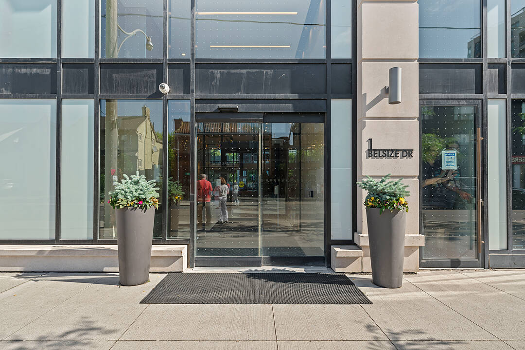1 Belsize Dr #412, Toronto, Ontario