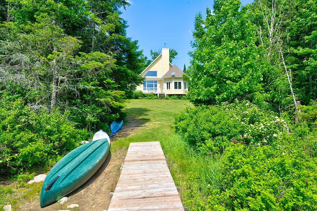 2209 Ch. de la Rose-des-Quatre-Vents, Sainte-Lucie-des-Laurentides, Quebec