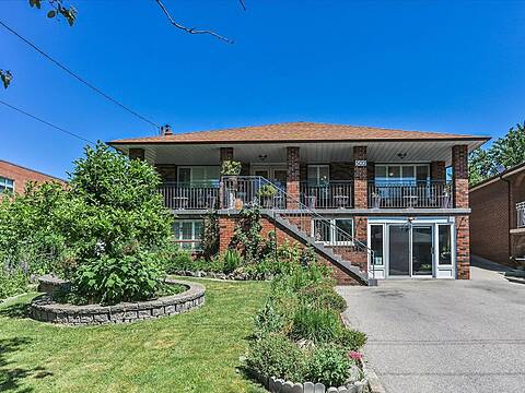 502 Queens Dr, Toronto