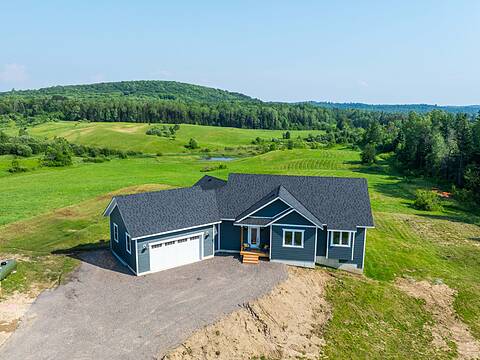 141 Three Mile Lake Rd, Armour