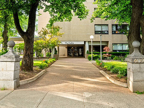 6095 Coburg Road #802, Halifax Peninsula