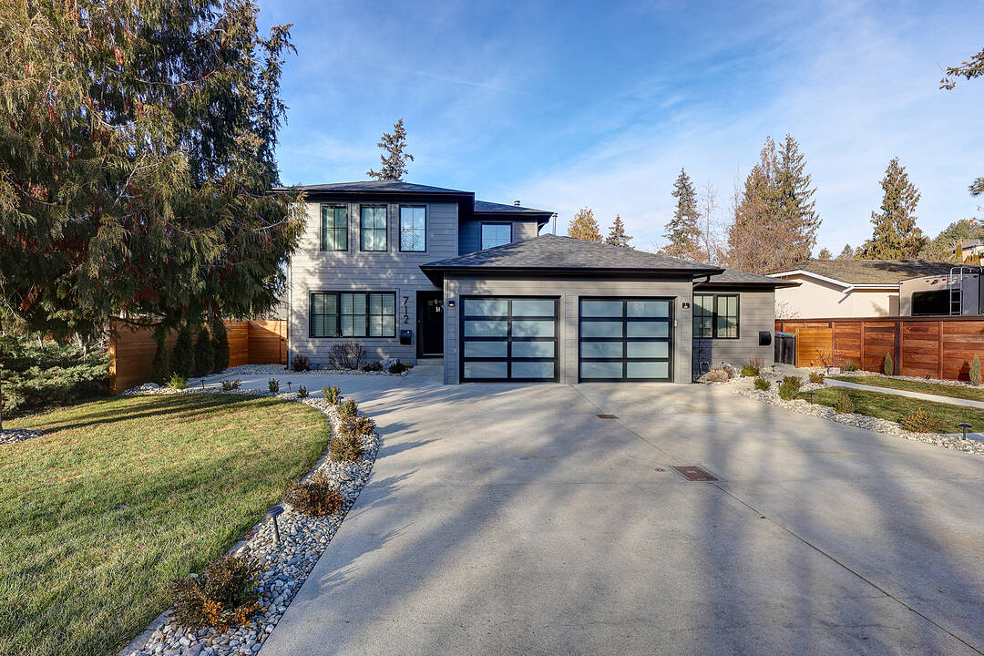712 Schafer Road, Kelowna, British Columbia