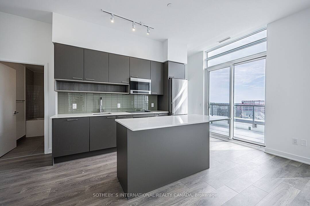 3005 Pine Glen Rd #809, Oakville, Ontario