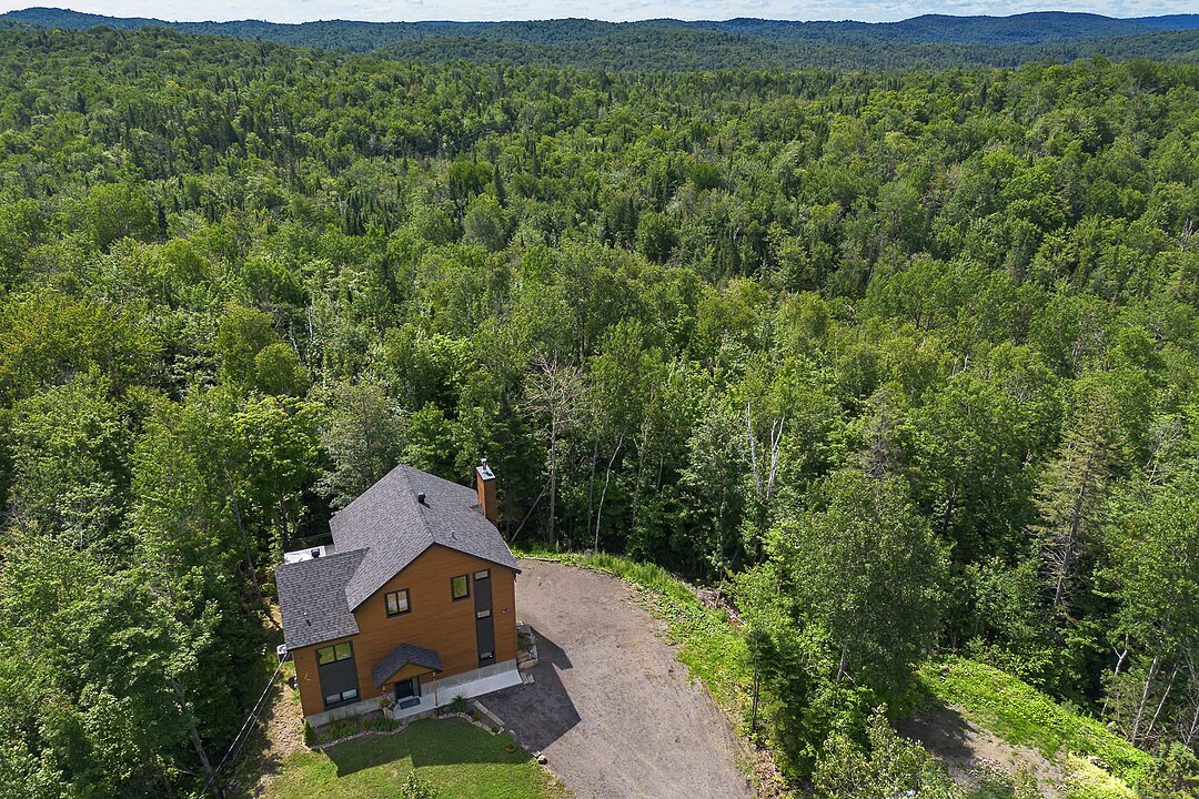 20 Av. des Ardennes, Estérel, Québec