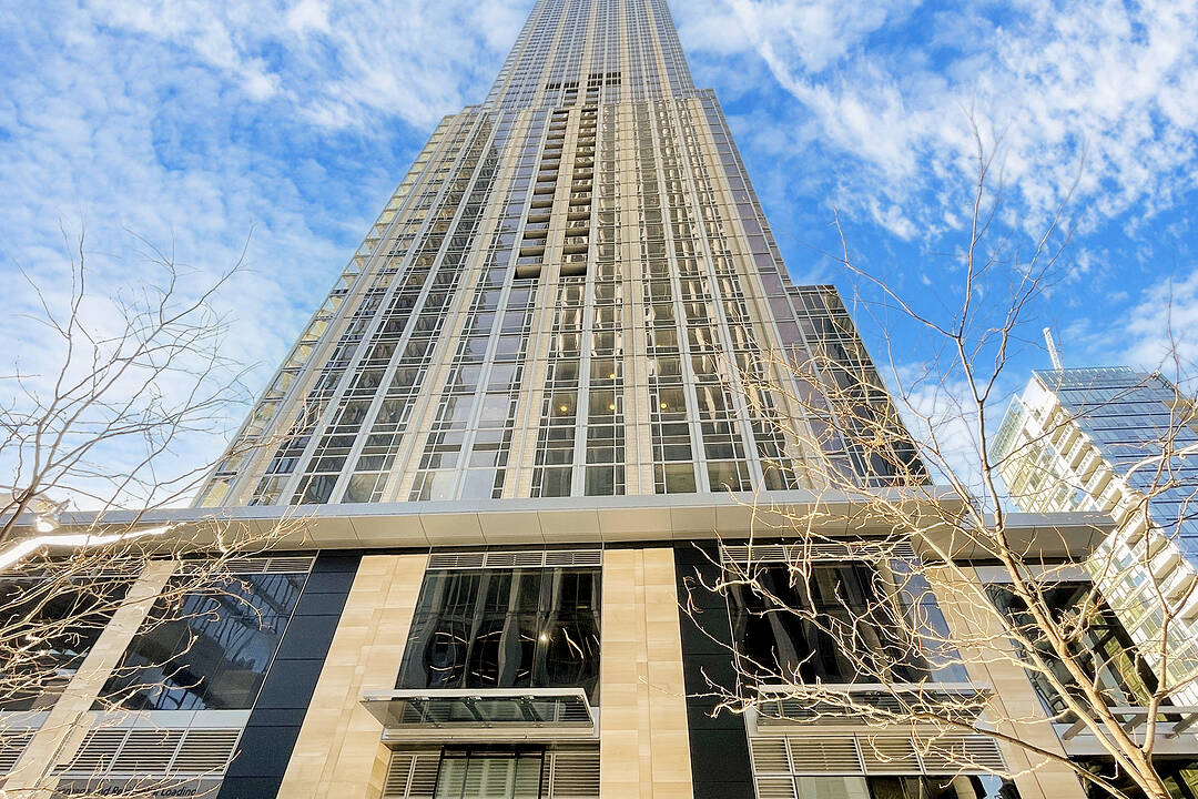 11 Yorkville Ave #2112, Toronto, Ontario