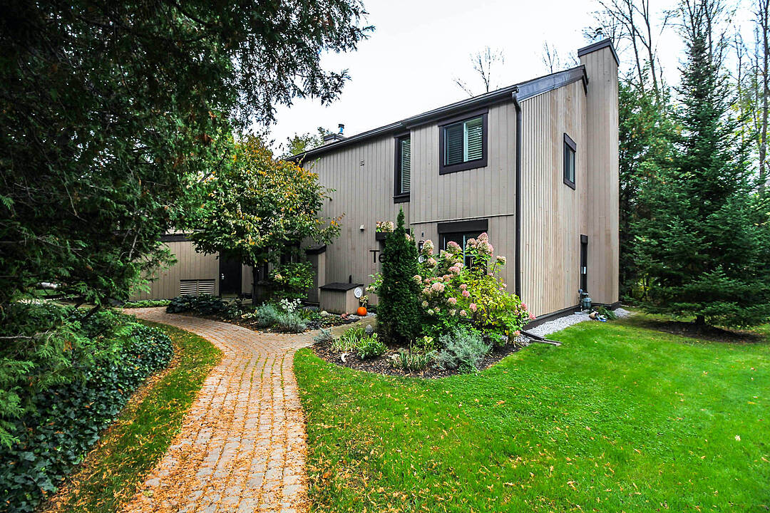 110 Escarpment Crescent, Collingwood, Ontario