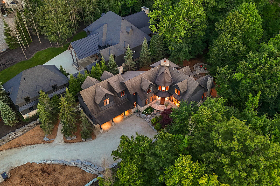 108 Hemlock Court, Blue Mountains, Ontario
