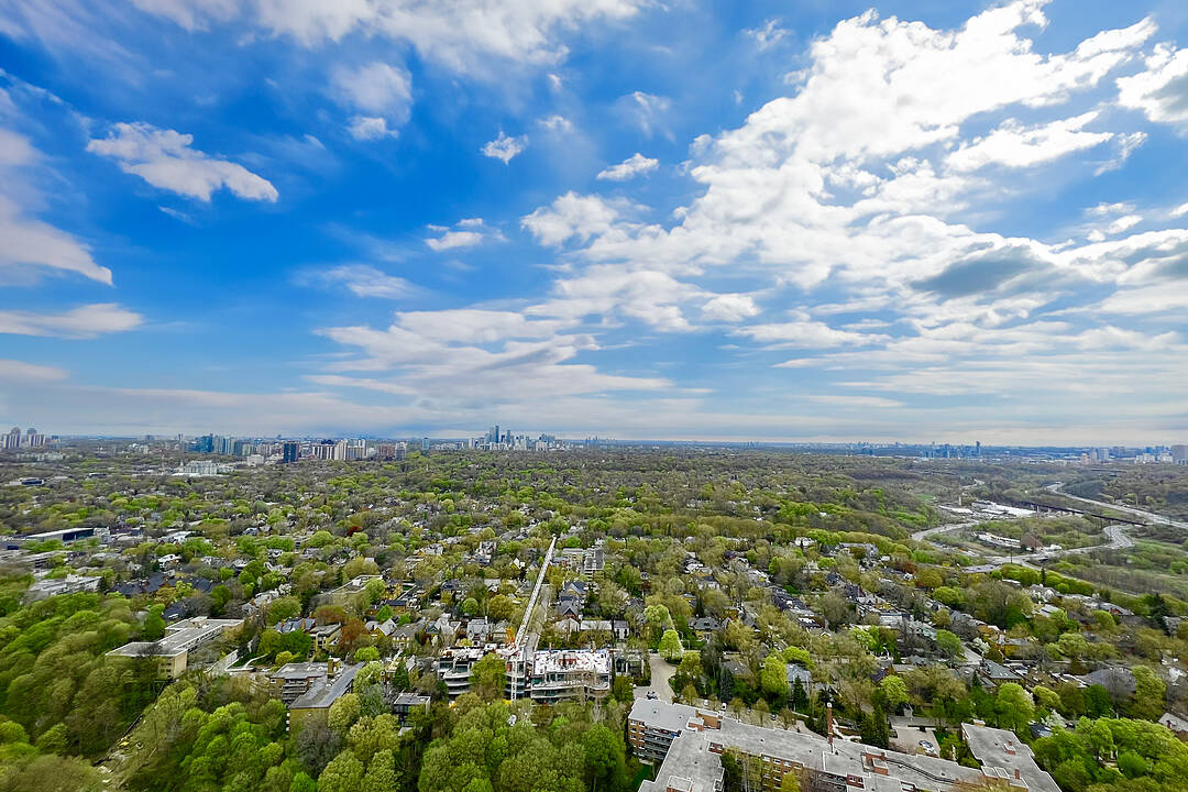 585 Bloor St E #4215, Toronto, Ontario