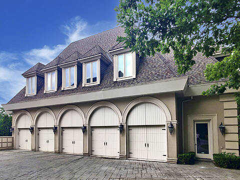 52 Post Rd #Coach house, Toronto