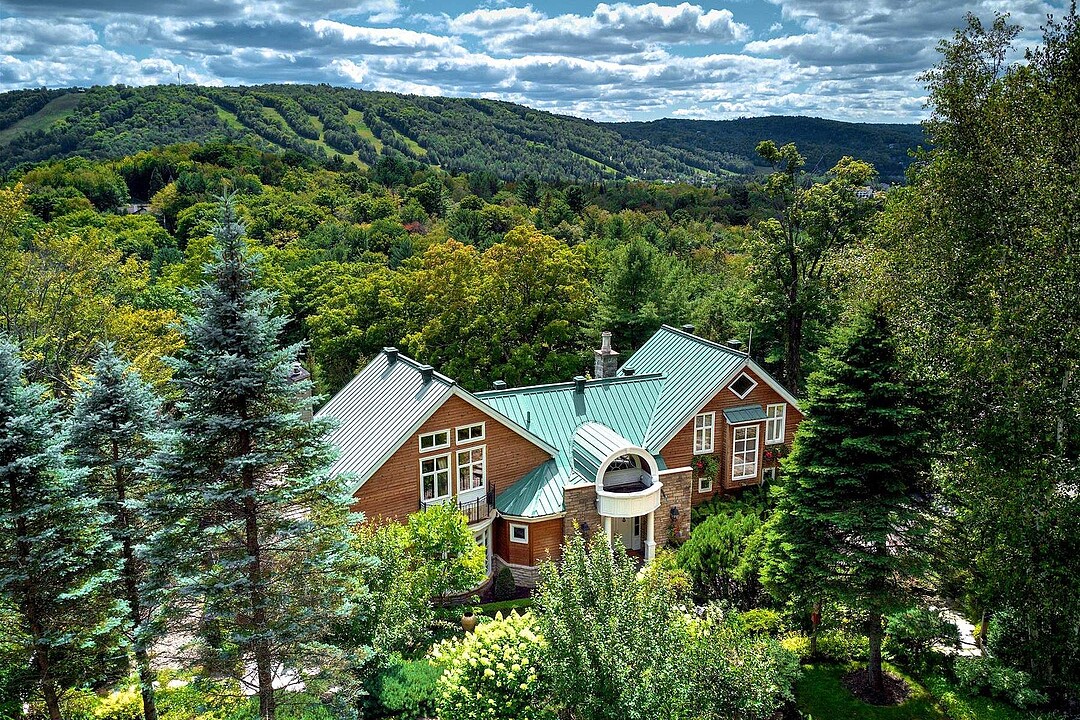 276 Ch. du Belvédère, Piedmont, Quebec