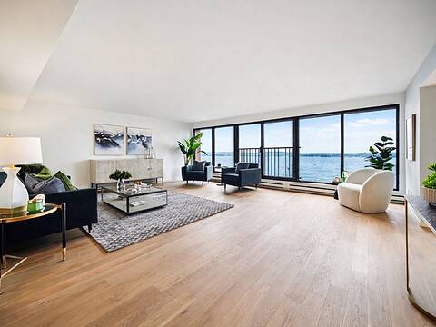 65 Harbour Sq #1110, Toronto