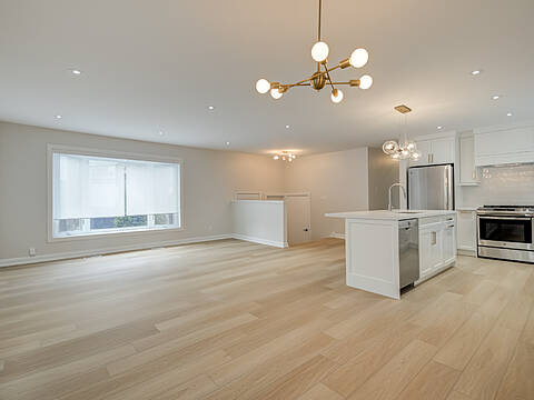 18 Puckeridge Cres #Main, Toronto