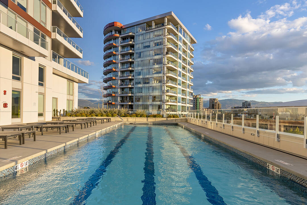 2805-1191 Sunset Drive, Kelowna, British Columbia