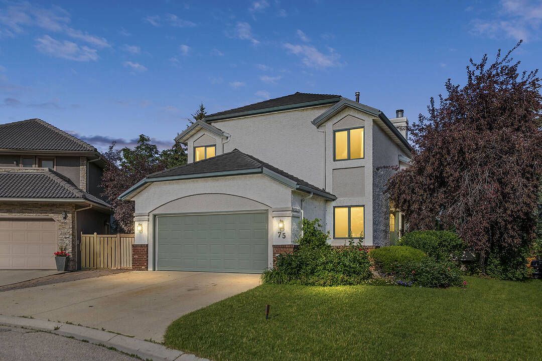 75 Hawkside Close NW, Calgary, Alberta