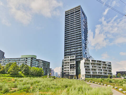 170 Bayview Ave #820, Toronto