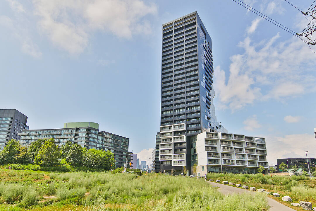 170 Bayview Ave #820, Toronto, Ontario