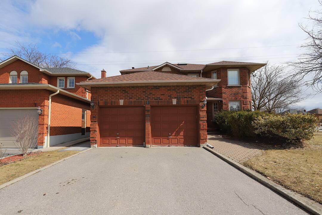 1 Overlord St #Basement, Whitby, Ontario