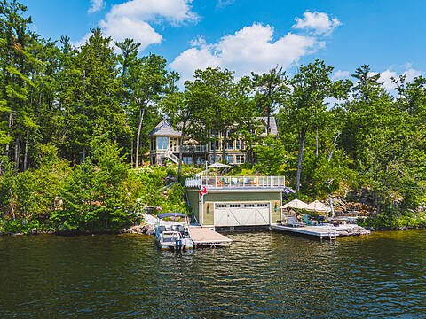 2755, 2760 Casement Island, North Kawartha