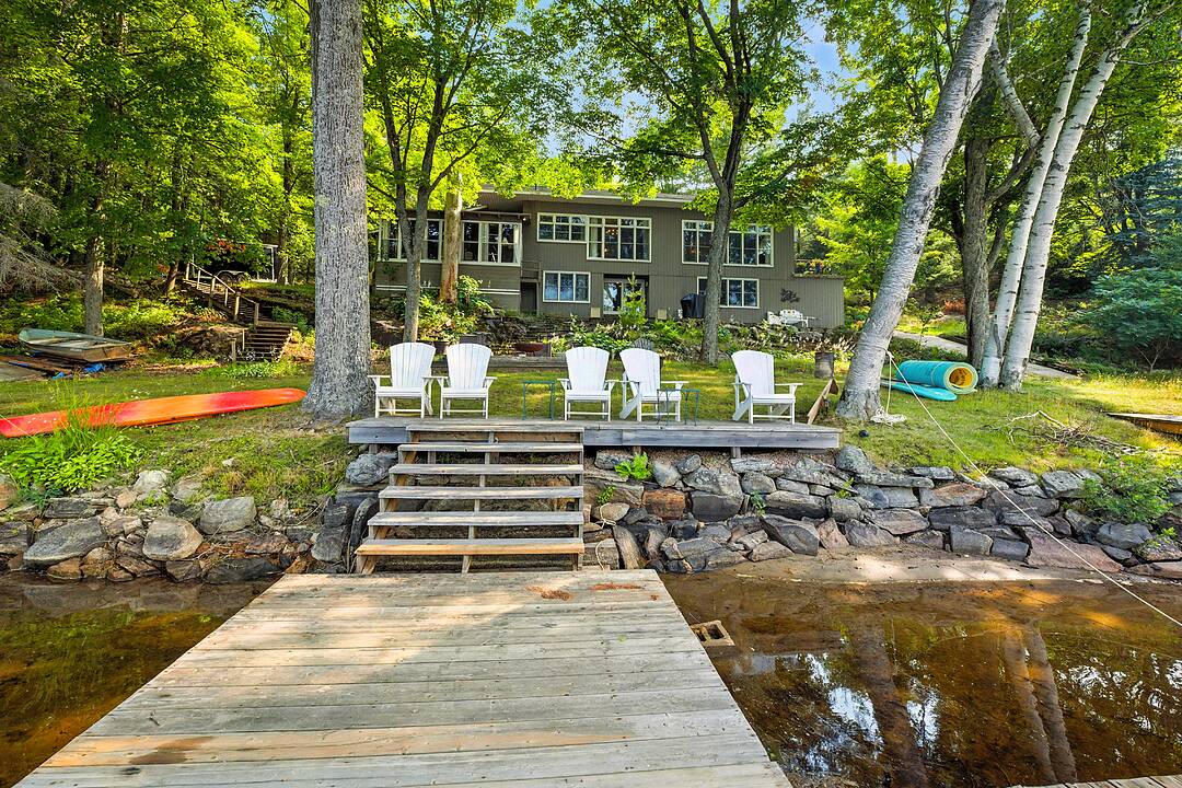 1154 Ridge Rd, Muskoka Lakes, Ontario