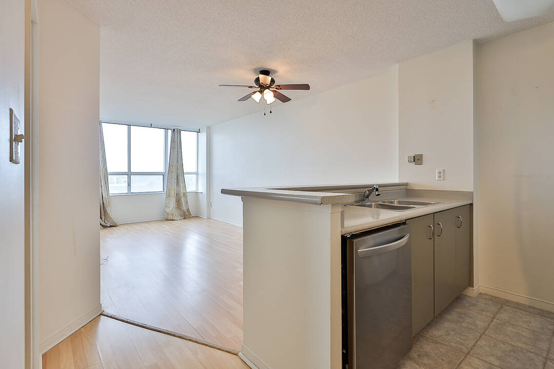 1625 Pickering Pkwy #709, Pickering, Ontario
