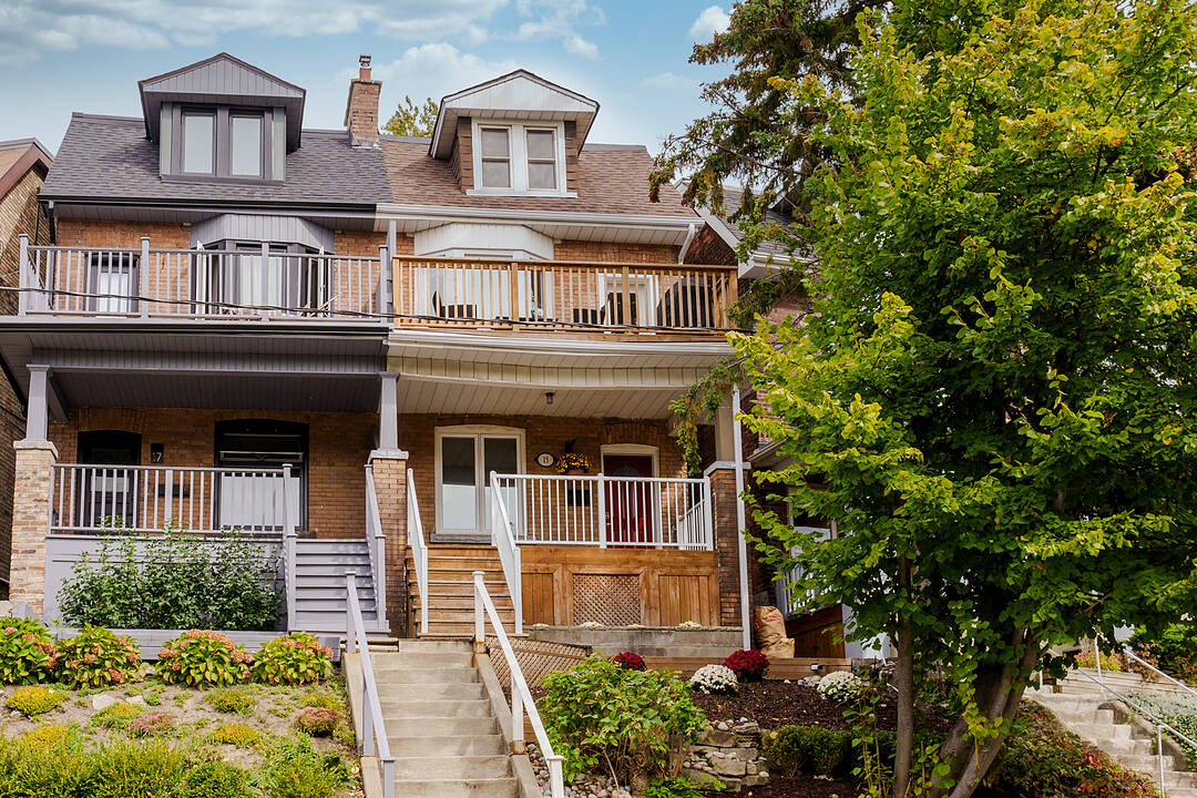 15 Indian Road Cres, Toronto, Ontario