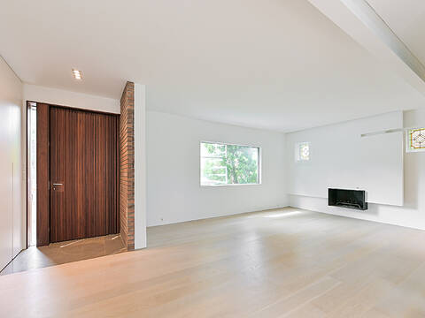 180 Belsize Dr, Toronto