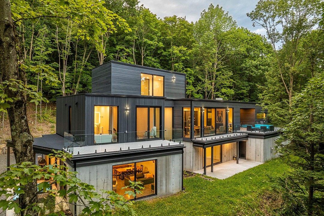 40 Rue du Mont-Aki, Bromont, Québec
