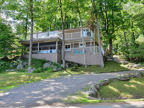 1062 Bradley Rd, Muskoka Lakes