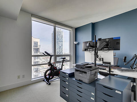 1111 10 Street SW #2401, Calgary